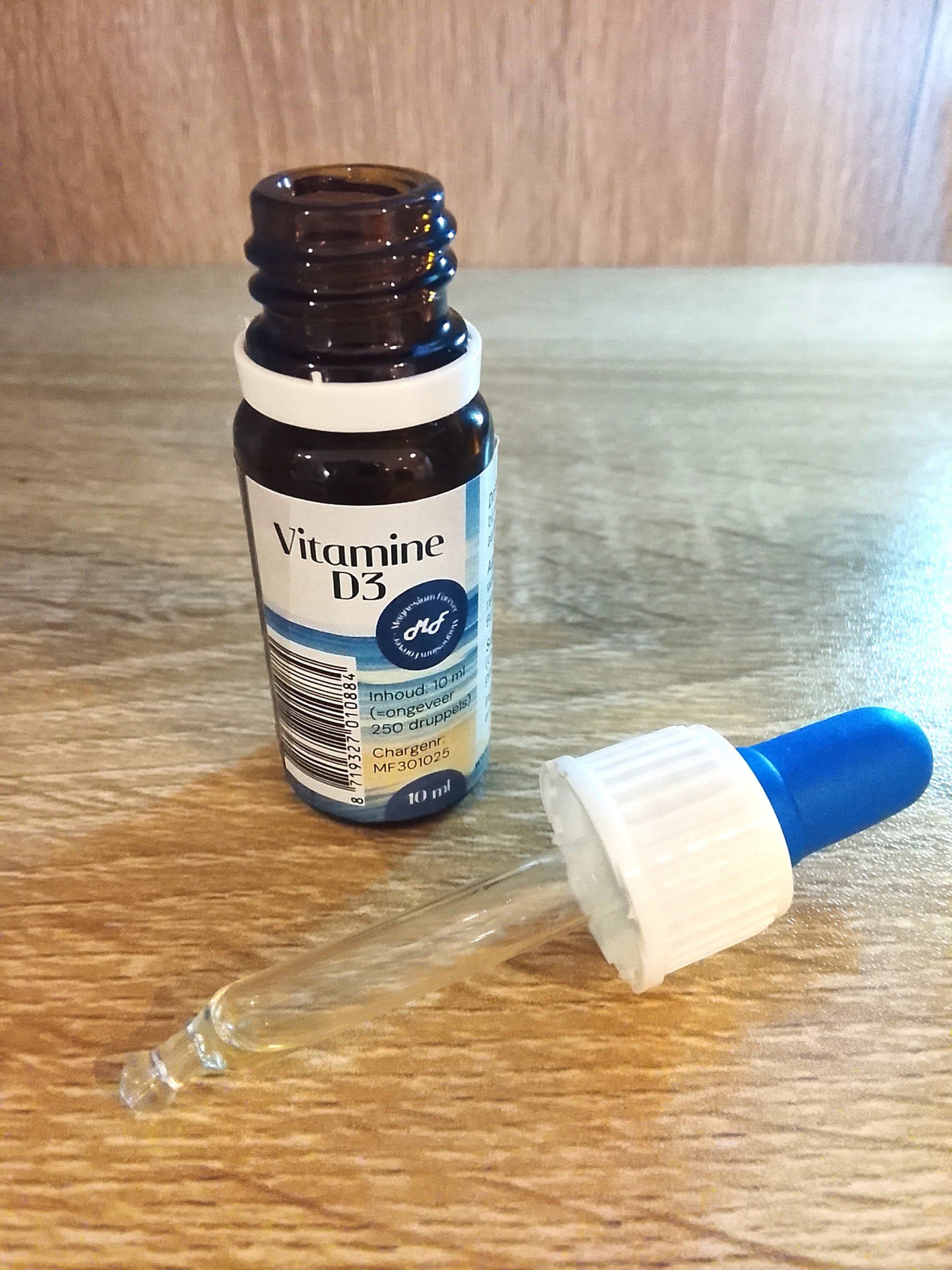 Vitamine D3 vloeibaar 10 ml met handige pipet bij Massagepraktijk Herma in Harfsen nabij Lochem