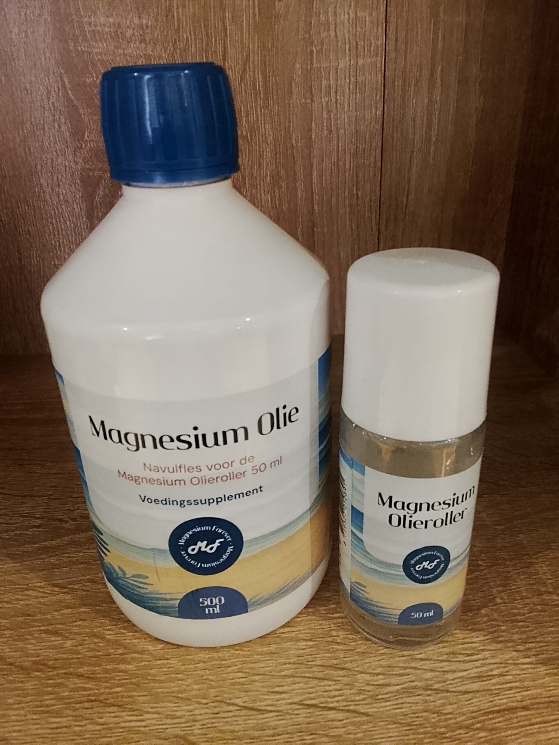 Magnesium olieroller 50 ml met navulling fles 500 ml In je Hum met Magnesium bij Massagepraktijk Herma in Harfsen bij Lochem - Achterhoek